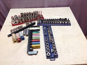 lot 65 image: Sockets