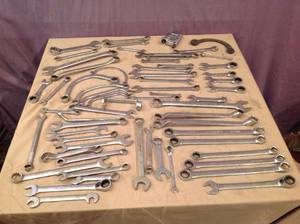 lot 90 image: Wrenches