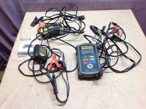 lot 106 image: Battery Chargers