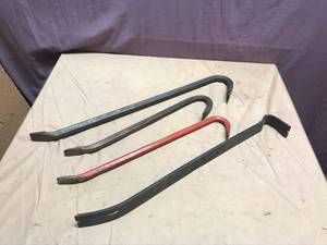 lot 142 image: Pry Bars