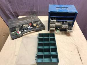 lot 155 image: Organizers & Contents