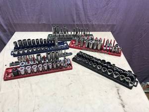 lot 158 image: Sockets & Socket Organizers