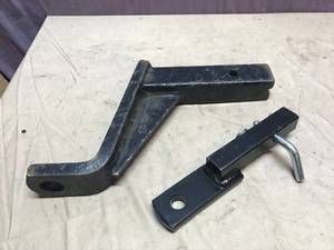 lot 159 image: Receiver Hitches