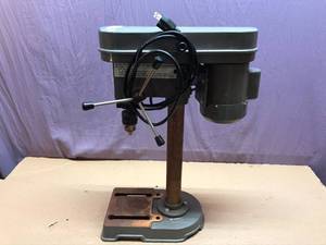 lot 193 image: Drill Press