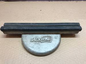 lot 205 image: Jack-Pal