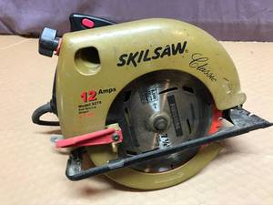 lot 207 image: Skilsaw