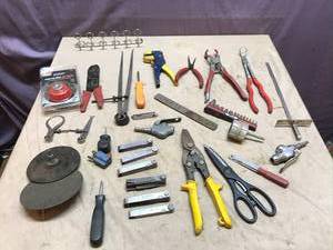 lot 226 image: Tools