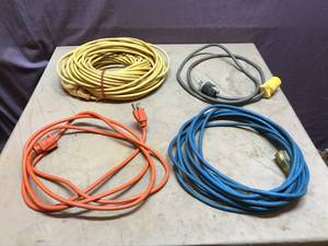 lot 243 image: Extension Cords
