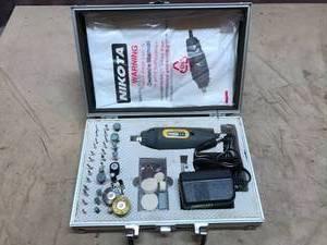 lot 273 image: Nikota Kit