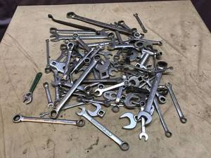 lot 276 image: Wrenches