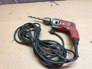 lot 286 image: Milwaukee 12 Drill