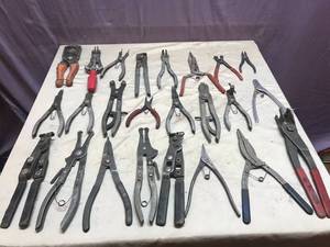 lot 351 image: Specialty Tools