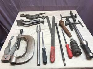 lot 353 image: Everything on Table
