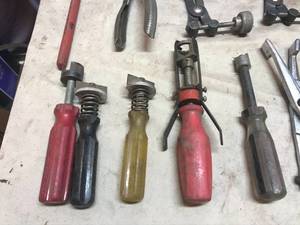 lot 364 image: Specialty Tools