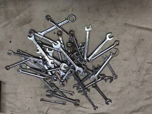 lot 396 image: Small Wrenches