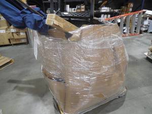 lot 7 image: WHOLESALE PALLET LOT OF GENERAL MERCHANDISE