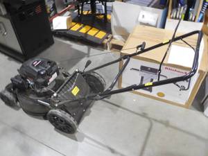 lot 49 image: PowerSmart 22 in. 3-in-1 200cc Gas Walk Behind Self Propelled Lawn Mower