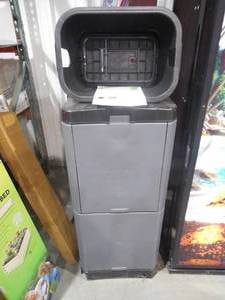 lot 89 image: Exaco 55 gal. Aerobin Stationary Composter