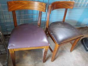 Set of 2 Chairs...