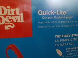 Dirt Devil Compact Bagless Upright ...