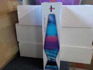 Colormax Lava Lamp 14  12 tall...