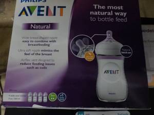 Philips Avent Natural, Medela and F...