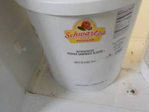 5 Gallon Pail Schwartzs Kosher San...