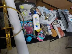 Household and Misc. Lot in a Laundr...