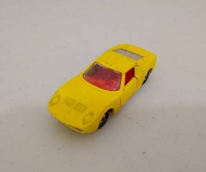 lot 20 image: Lesney Matchbox Series No 33 Lamborghini Miura
