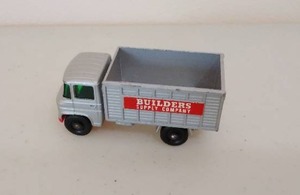 lot 28 image: Lesney Matchbox Series No 11 Scaffolding Truck