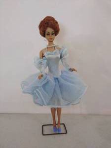 lot 57 image: Vintage Mattel Midge Doll