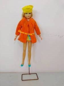 lot 95 image: Vintage 1969 Mattel Barbie Doll