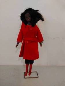 lot 94 image: Vintage 1968 Mattel African American Barbie Doll