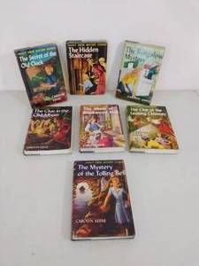 lot 333 image: Seven Vintage Hardcover Nancy Drew Mystery Stories