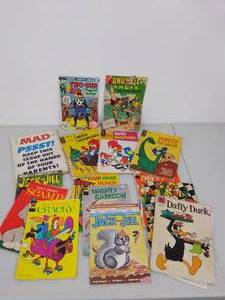 lot 336 image: Collection of Vintage Comic Books