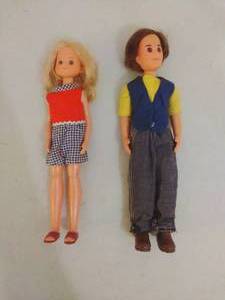lot 165 image: Pair of Vintage 1973 Mattel Dolls