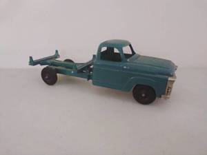 lot 196 image: Vintage Dicast Chevy Metal Pickup Truck