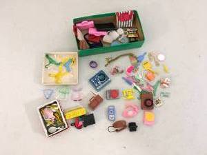 lot 133 image: Lot of Vintage Doll Accessories Some Barbie Size