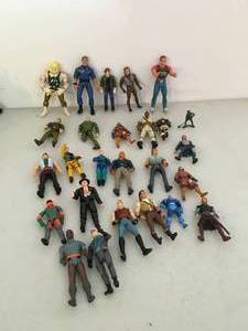 lot 55 image: Lot of Action Figures