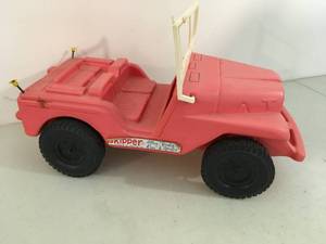 lot 115 image: Vintage Pink Barbie Size Doll Car