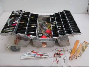 Umco tackle box, tackle