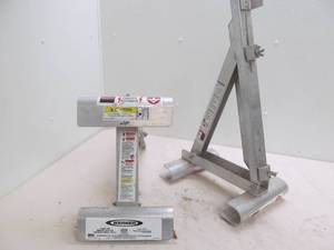 ladder jacks