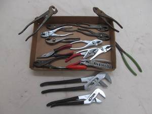 Pliers