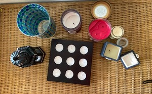 lot 9 image: Candles & Candle Holder Lot