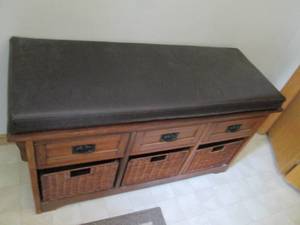 lot 17 image: Storage Bench With Cushion (42X16...