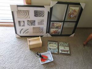 lot 25 image: Framed Art (NIP) Picture Frame, Off...