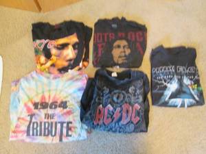 lot 38 image: Concert T-Shirts (ACDC, Pink Floyd, Bob Marley, Beatles SignedUnknown) See Photos