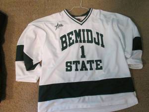 lot 39 image: K1 Sportswear (XL) #1 Bemidji State...