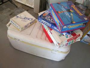 lot 92 image: Games Open Boxes With Large Igloo...