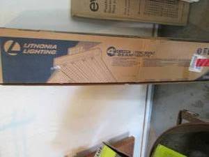 lot 97 image: Lithonia Lighting 4 Lamp Light 120...